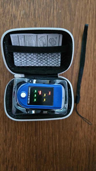 Pulsoksymetr napalcowy badanie pulsu pomiar tlenu oximeter na palec