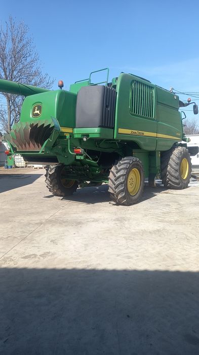 Терміново продам Комбайн John Deere w540 2012року джондір