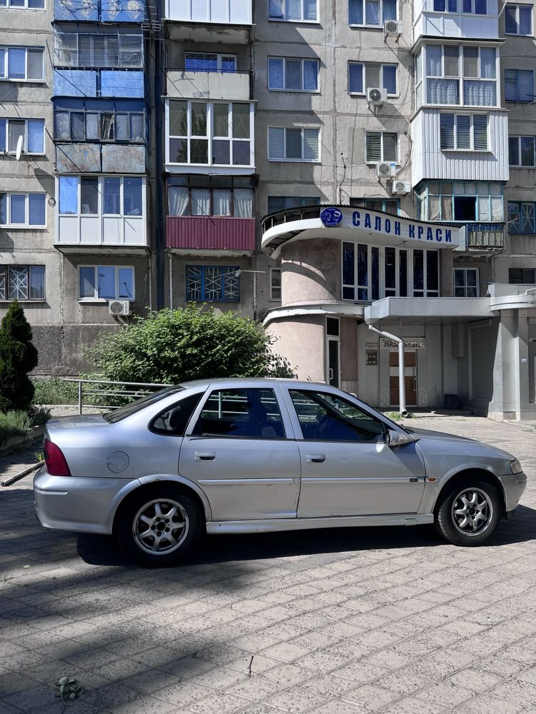 Opel Vectra Б газ бензин