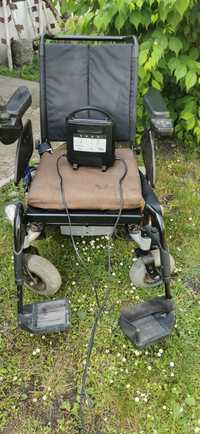Електрична інвалідна каляска