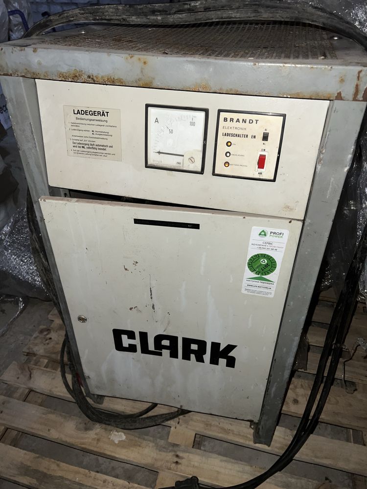 Зарядний пристрій CLARK 48 вольт для електрокари
