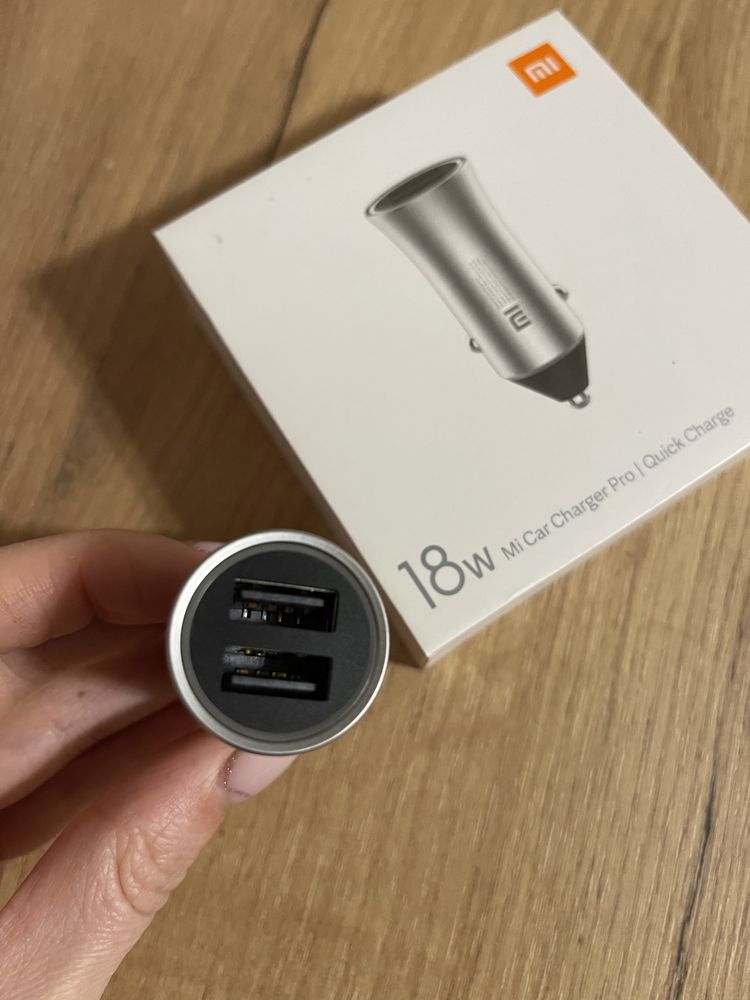 Зарядний пристрій автомобільний mi car charger pro 18 w