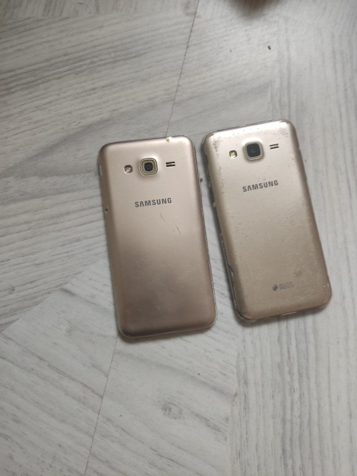 Samsung Galaxy J5(J500)   j3(j320) на запчасти