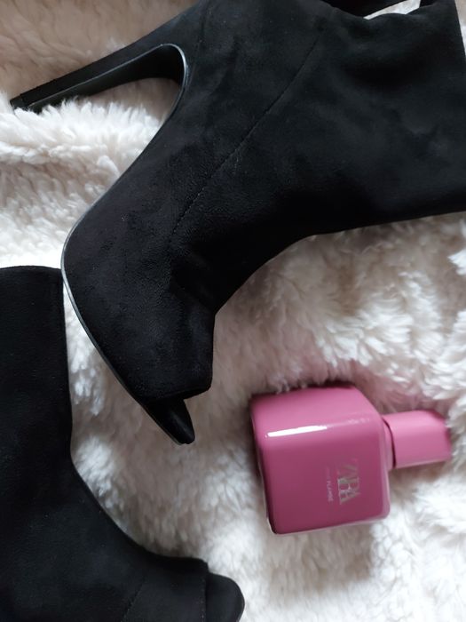 Чёрные ботильоны с открытым носком ботинки полусапоги Primadonna, р.35