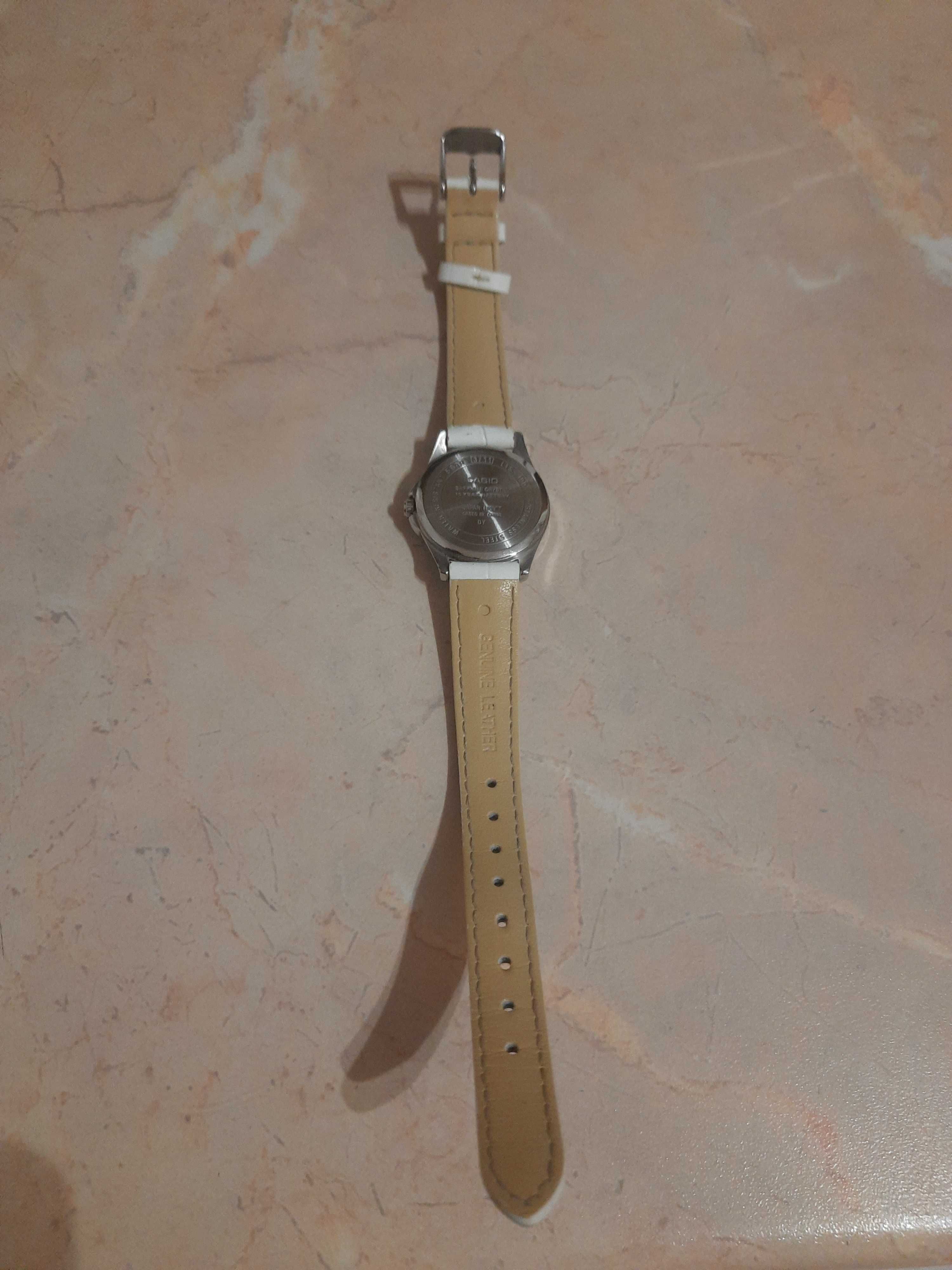 zegarek Casio LTS 100 damski