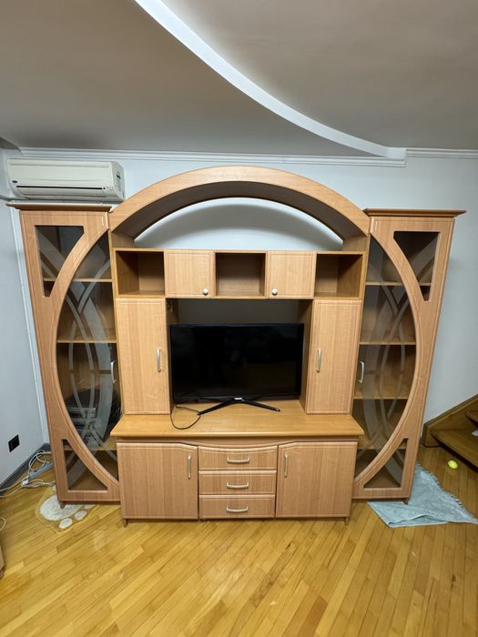 Шафа для вітальні (зали)