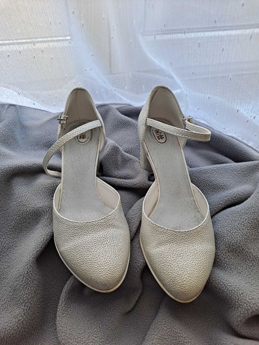 Buty ślubne srebrne roz. 36