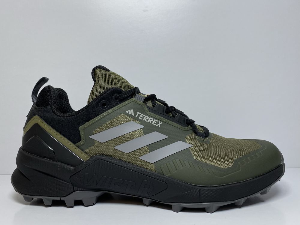 43-27.5см ОРИГІНАЛ 100% Кросівки ADIDAS TERREX Swift R3 HR1339