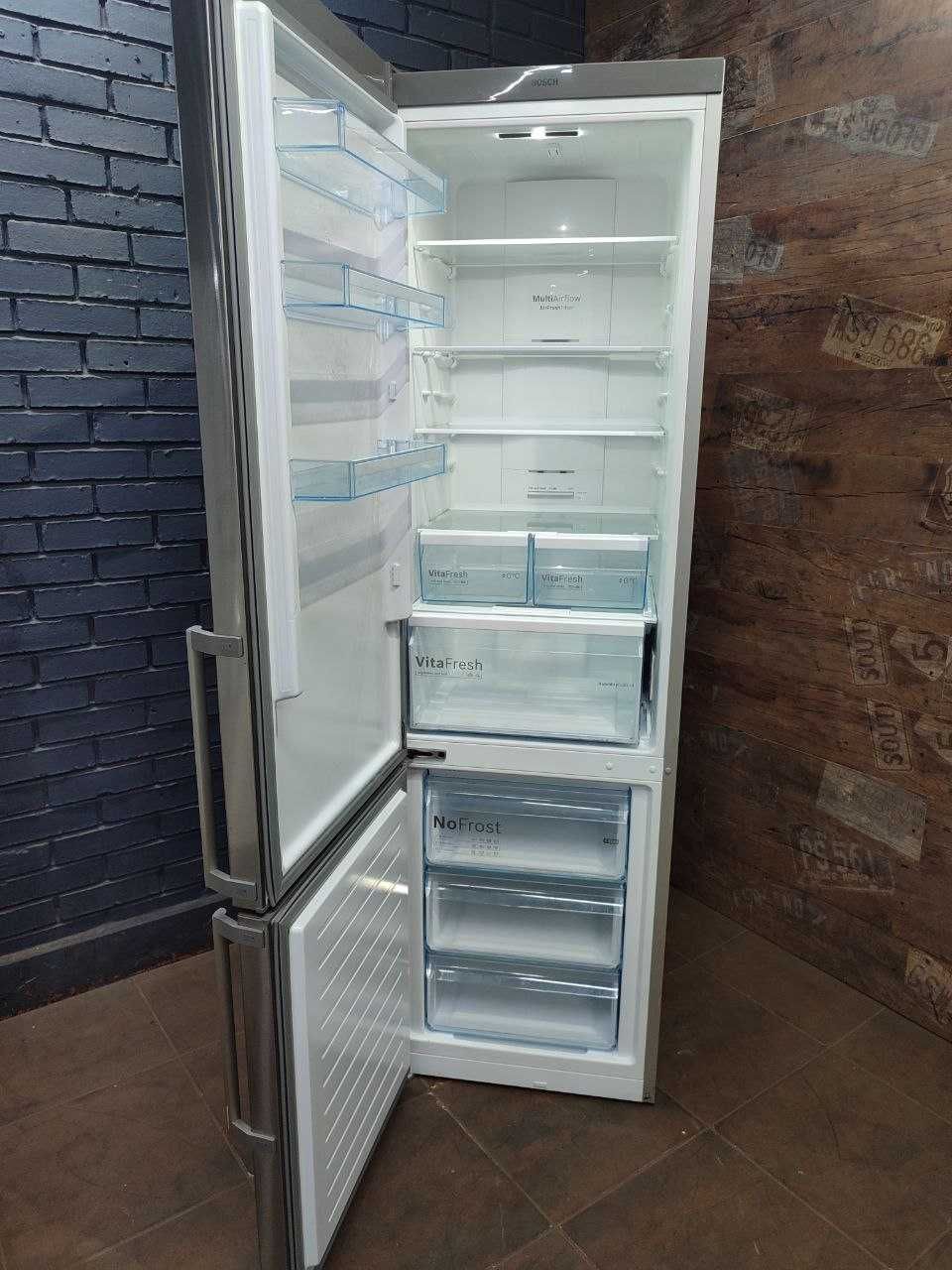 Bosch холодильник з Європи недорогий в гарному стані  б/в  б/у бу бв