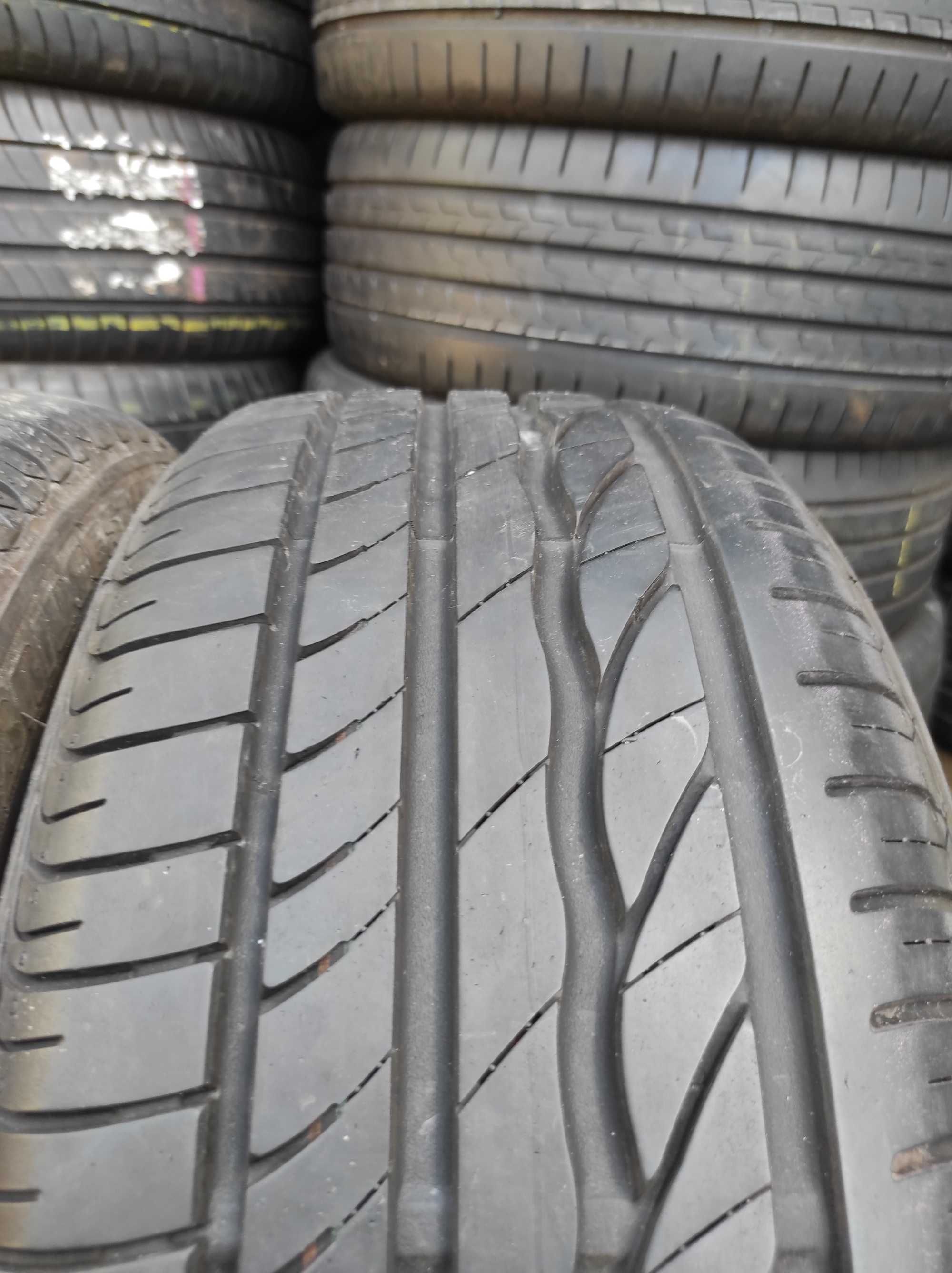 lato Bridgestone 215/45/16 z 2015r 7.6mm