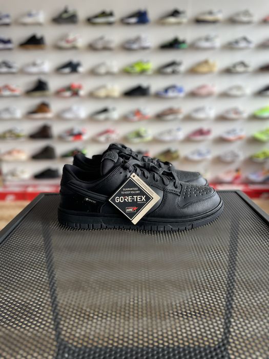 Оригінал!Кросівки Nike Dunk Low Gore-Tex “Triple Black”(HQ2053-001)