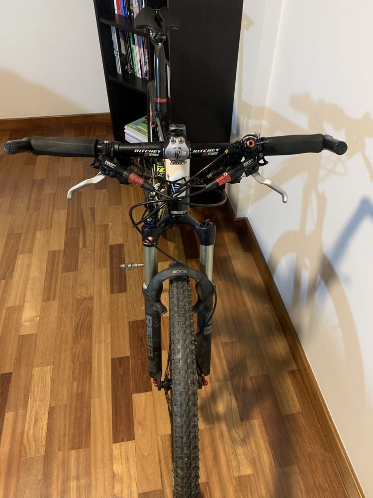 Bicicleta BTT Scott Spark 10