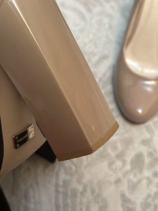 Лакові святкові туфлі Lino Marano