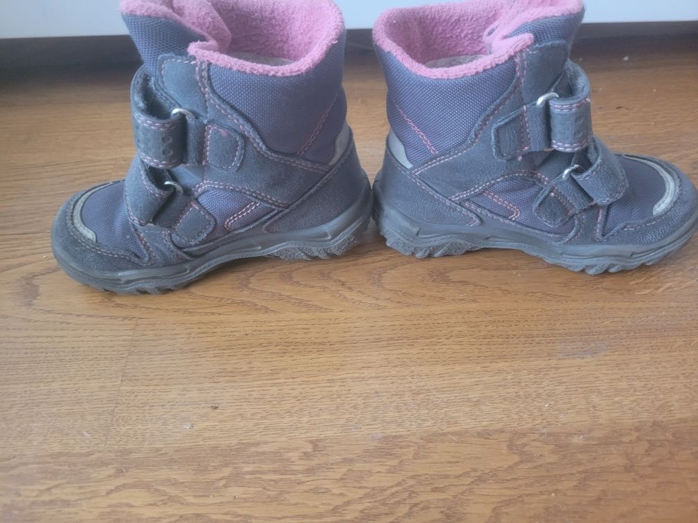 Zimowe buty botki dla dziewczynki 25 Gore-tex Super fit