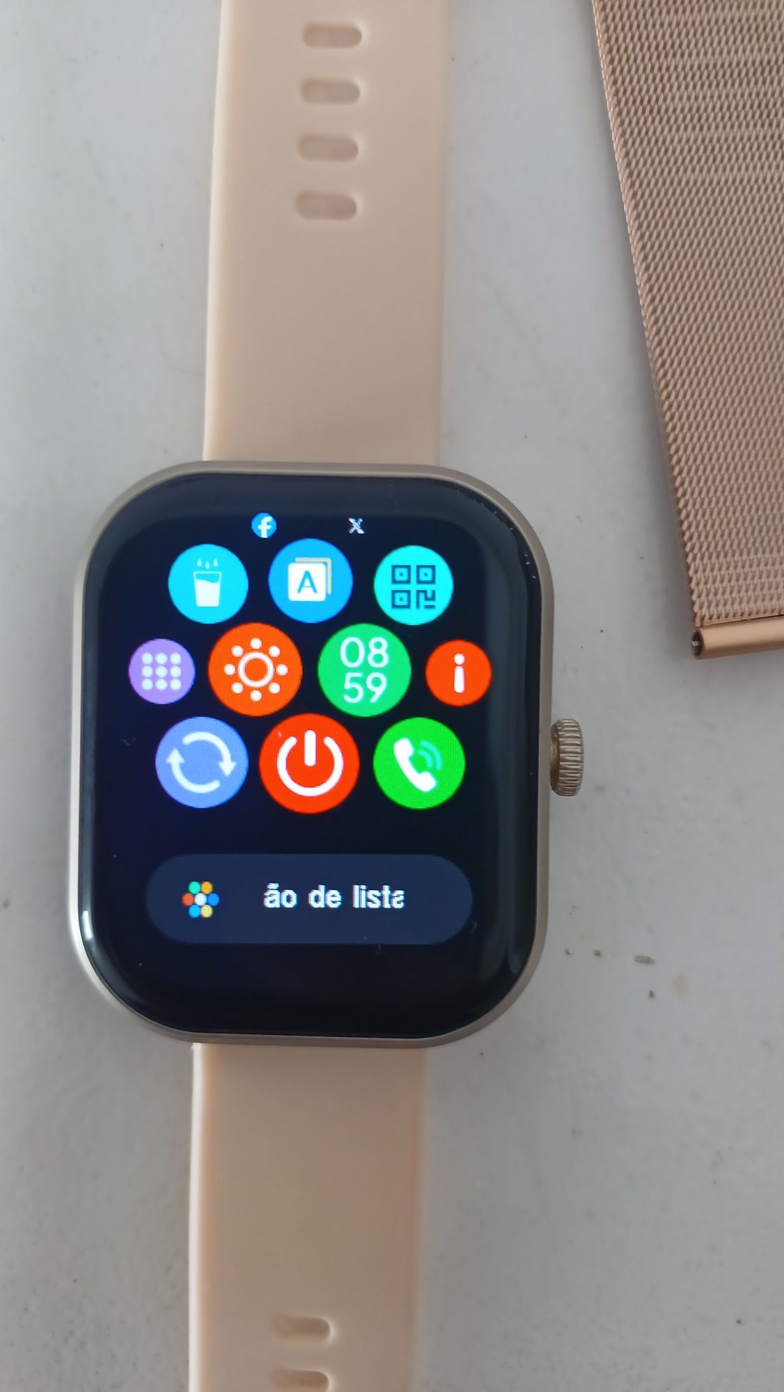 Smartwhatch + extra pulseira dourada