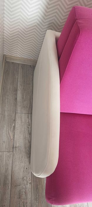 Mała sofa z funkcją spania