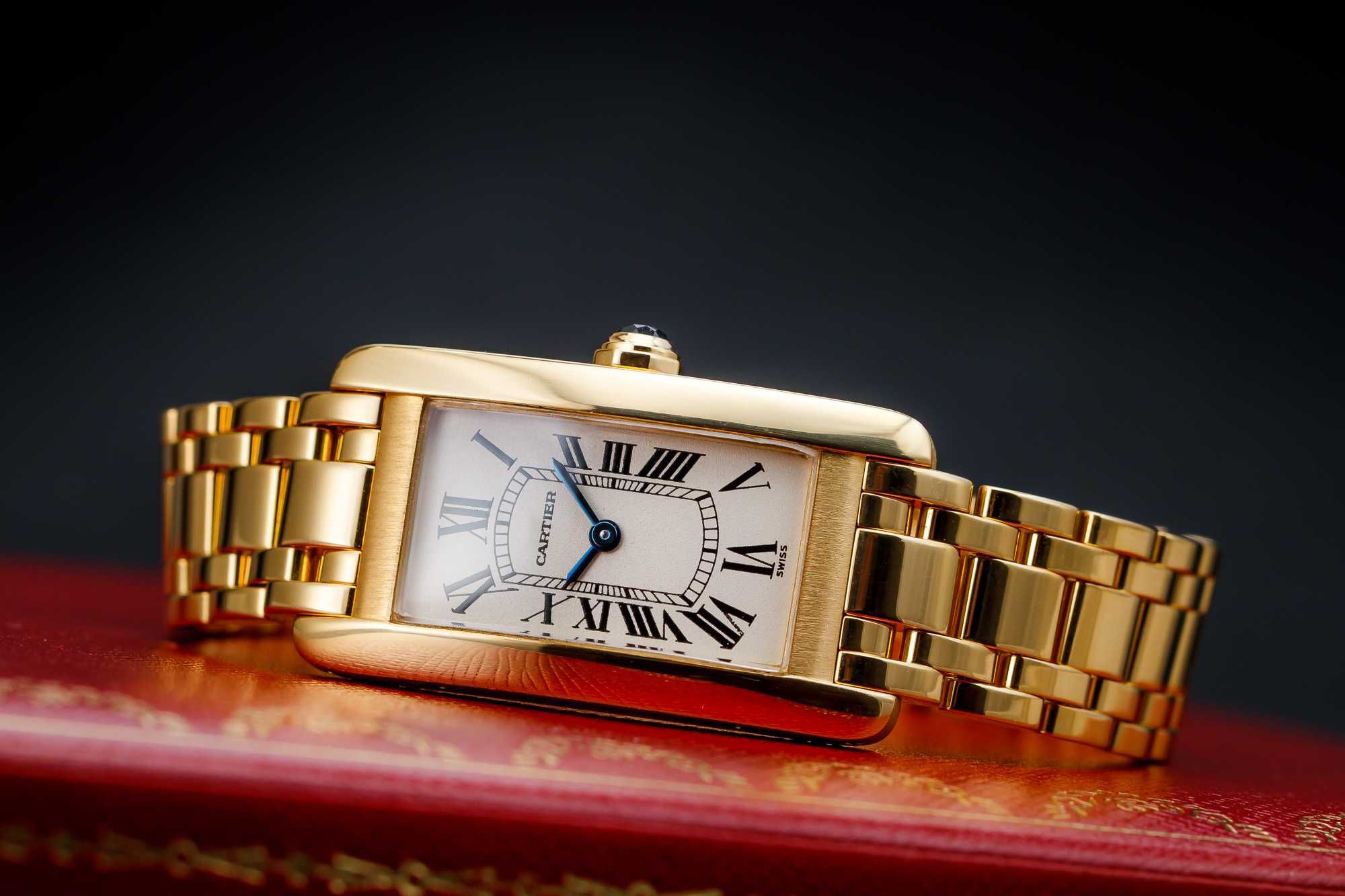 złoty zegarek Cartier Tank Americaine 18karatowe złoto