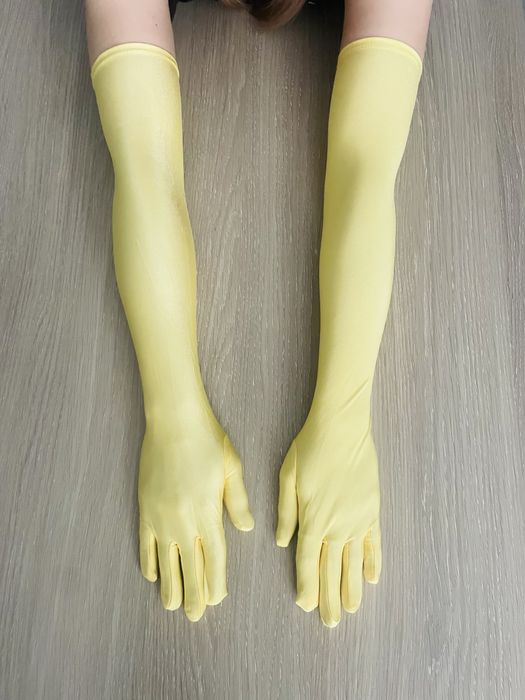 Rękawiczki żółte dlugie nowe