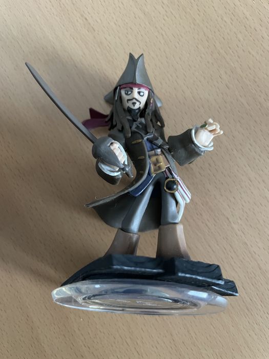 2 figuras Disney infinity