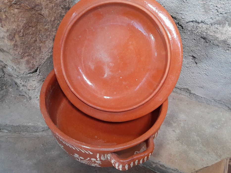 caçarola em barro de qualidade