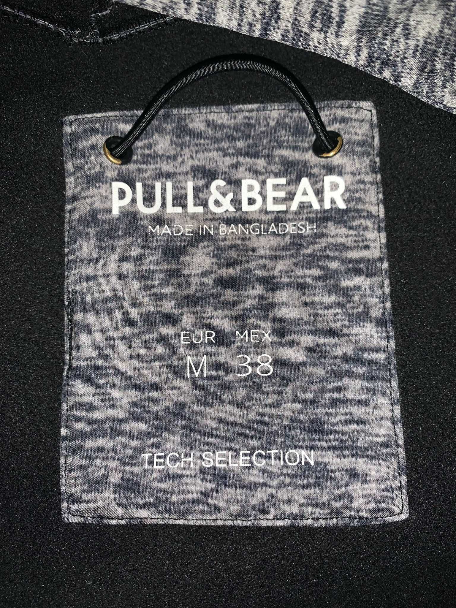 Casaco tech Pull & Bear