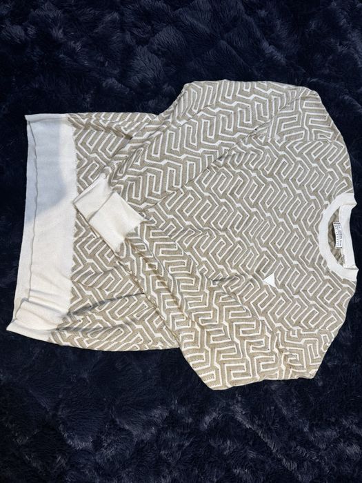 Nowy sweter guess