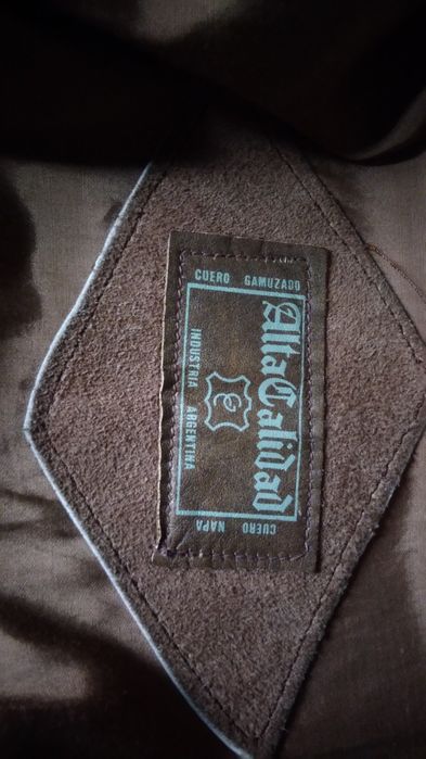 Casaco em couro novo