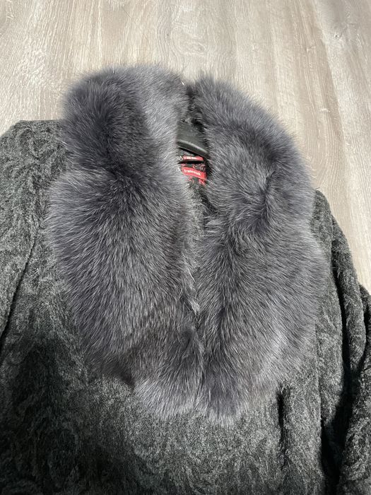 Пальто з хутром