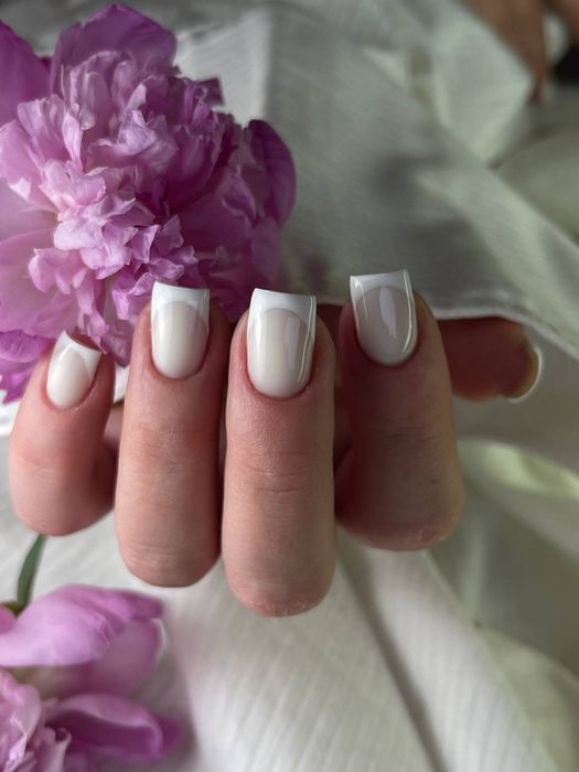 Шукаю моделей на манікюр для відпрацювання та наповнення портфоліо.