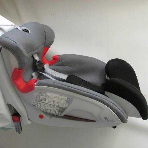 fotelik samochodowy   britax  romer  adwansa  isofix 9-36 kg