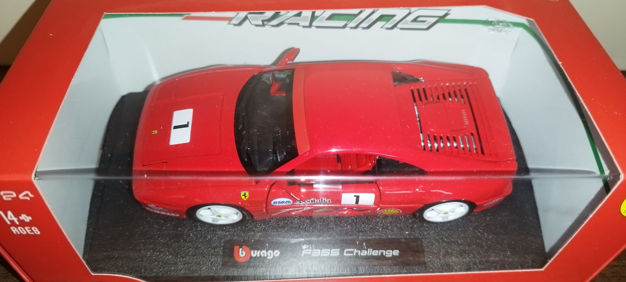 Bburago Racing Ferrari F355 Challenge Red, skala 1:24 Burago.