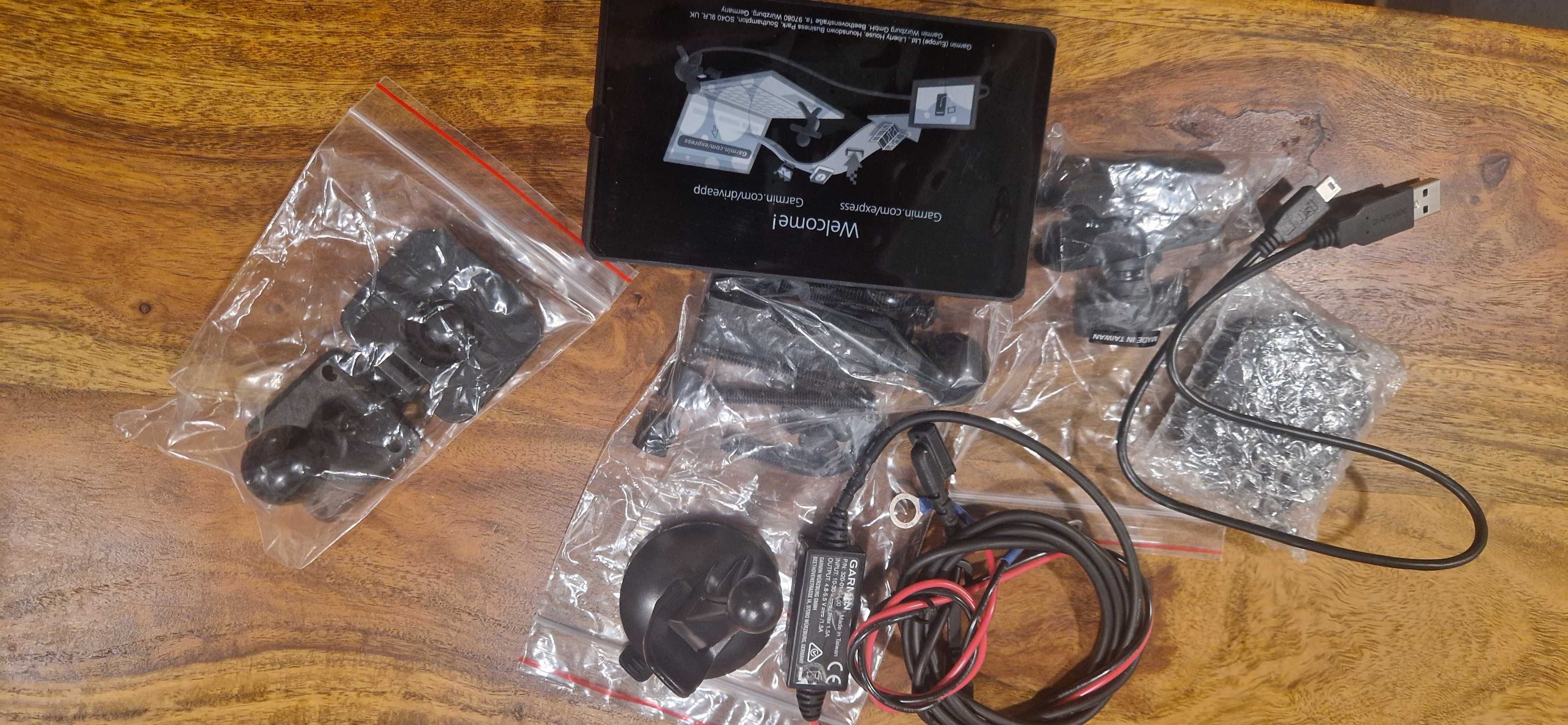 Nawigacja motocyklowa GARMIN ZUMO XT + FUTERAŁ