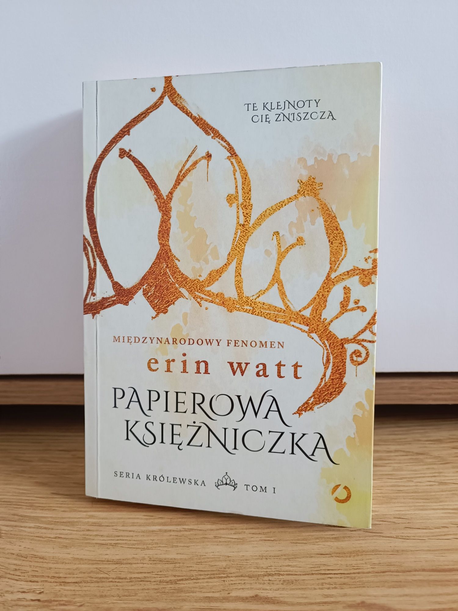 "Papierowa księżniczka" Erin Watt