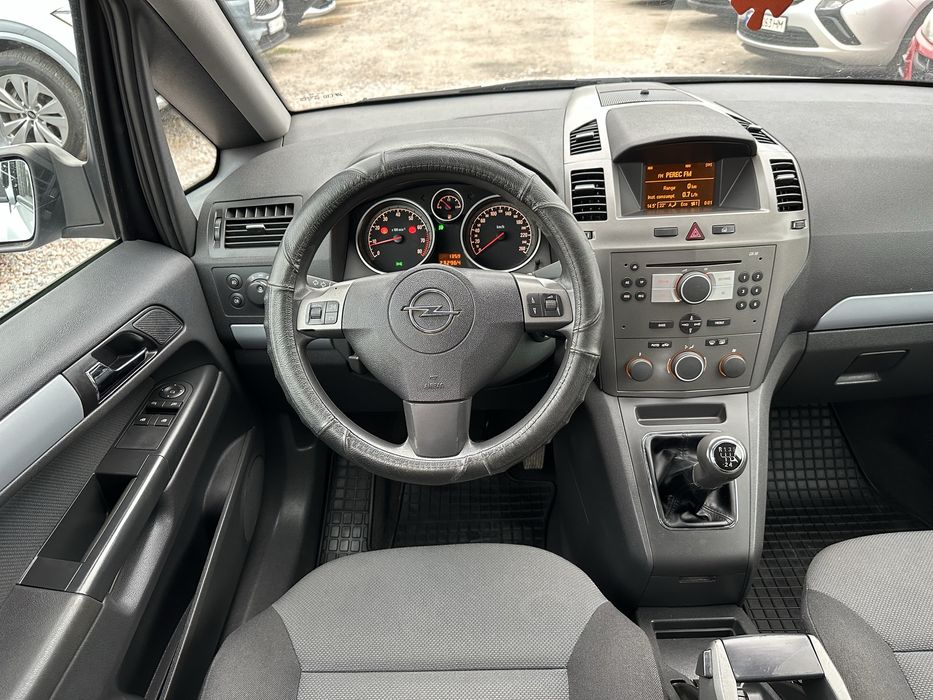 Opel Zafira! Сім місць! Без вкладень!