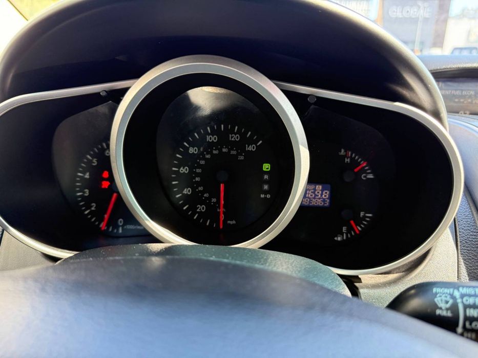 Автомобіль  Мазда СХ-7