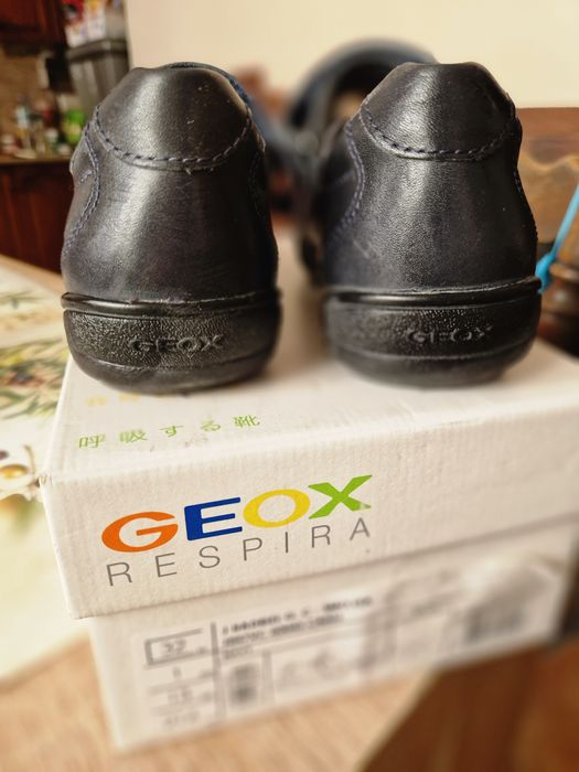 Półbuty, baleriny Geox rozm. 32 dla dziewczynki na wiosnę. Idealny sta