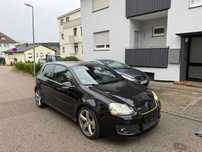 Volkswagen Golf GTI Pirelli 1/1000 sztuk K04