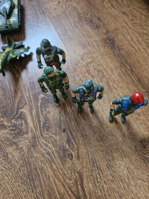 Zestaw wojkowy do zabawy