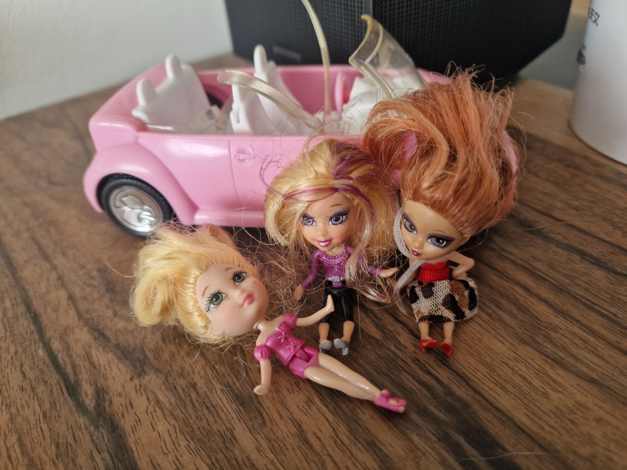 Mini Barbie plus samochód