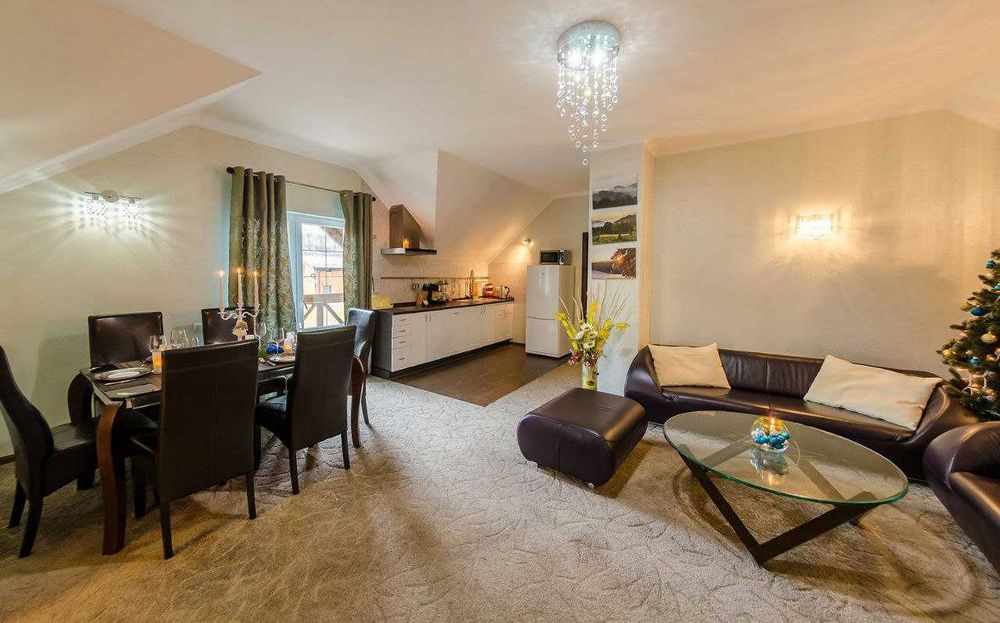 Апартаменти з кухнею та басейном для 2х або 4х, біля Буковелю, Карпати