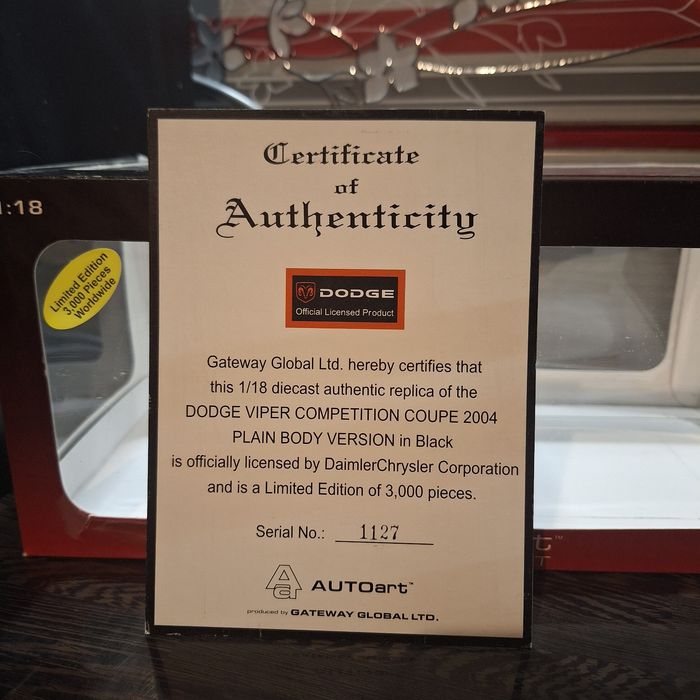 1:18 Auto Art Dodge Viper Competition car 2004