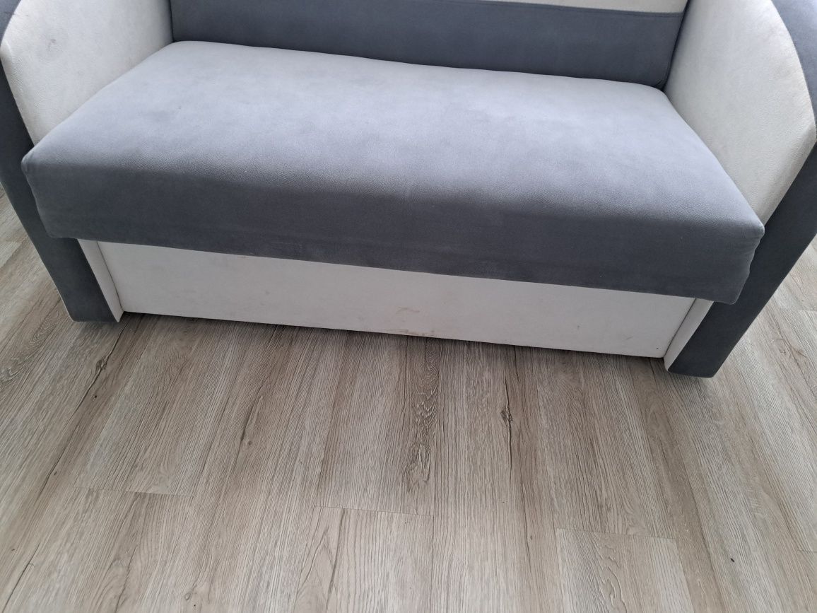 Sofa rozkładana dwuosobowa
