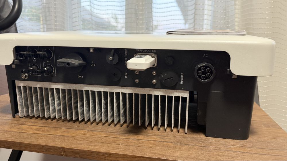 Мережевий трьохфазний інвертор solax power x3