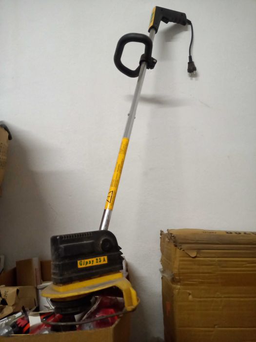 cortador de grama elétrico muito bom e prático, preço barato