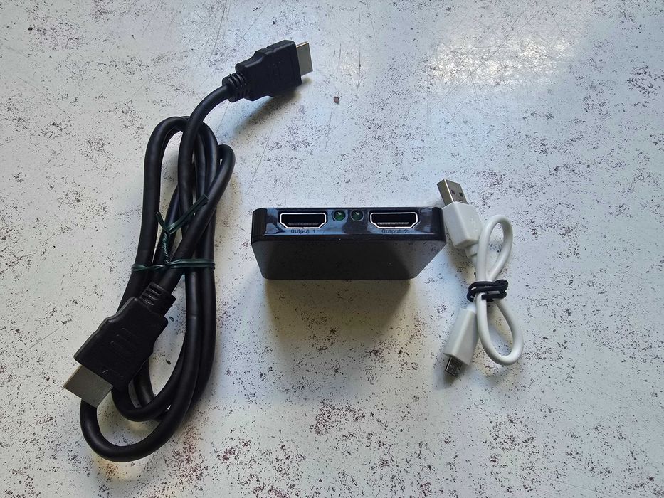Splitter HDMI 1 para 2 ecra 4K Novo