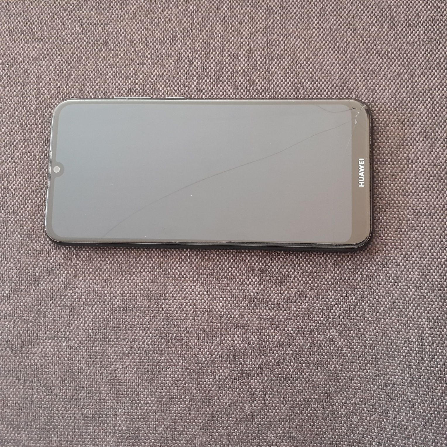 Телефон Huawei jat-l41