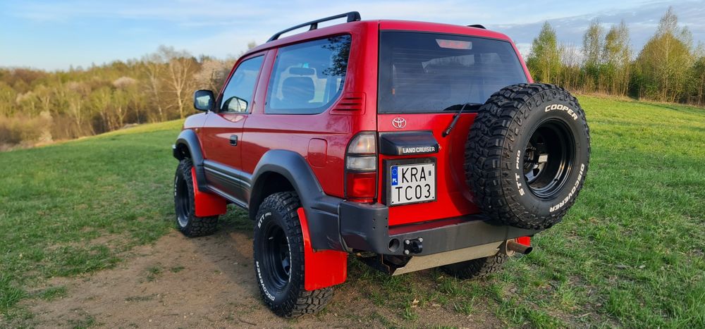 Toyota Land Cruiser J90 3.4 V6 178 KM Benzyna 4x4 Off Road Wyciągarka