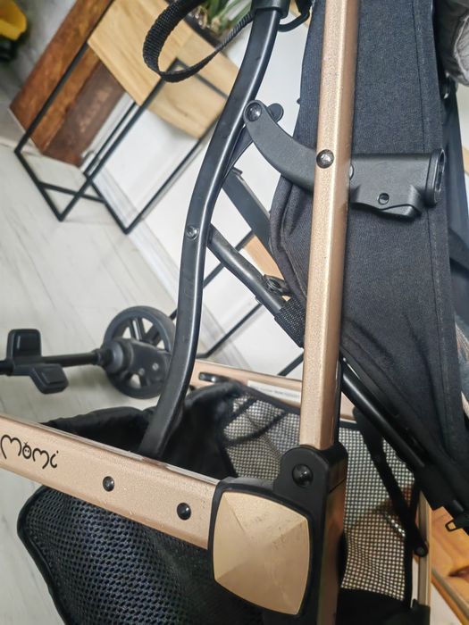 Wózek spacerowy momi do 15kg