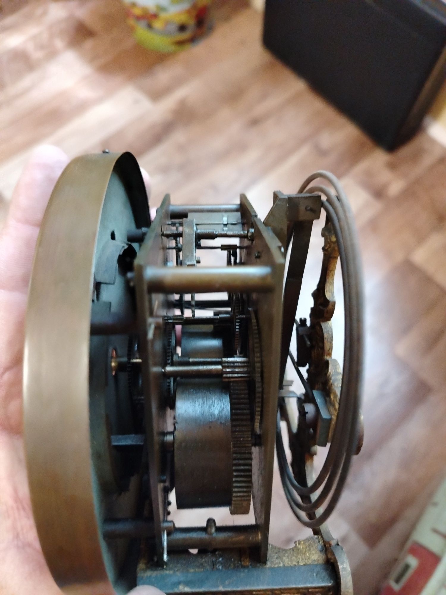 Mechanizm sygnowany RMS pełna płyta niski numer 4826