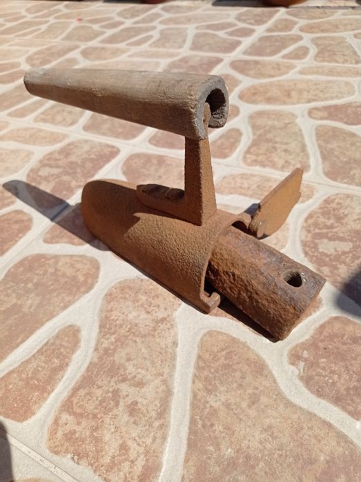 Stare żelazko z duszą